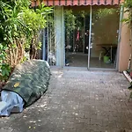 아파트 200 M De La Jardin Calme *